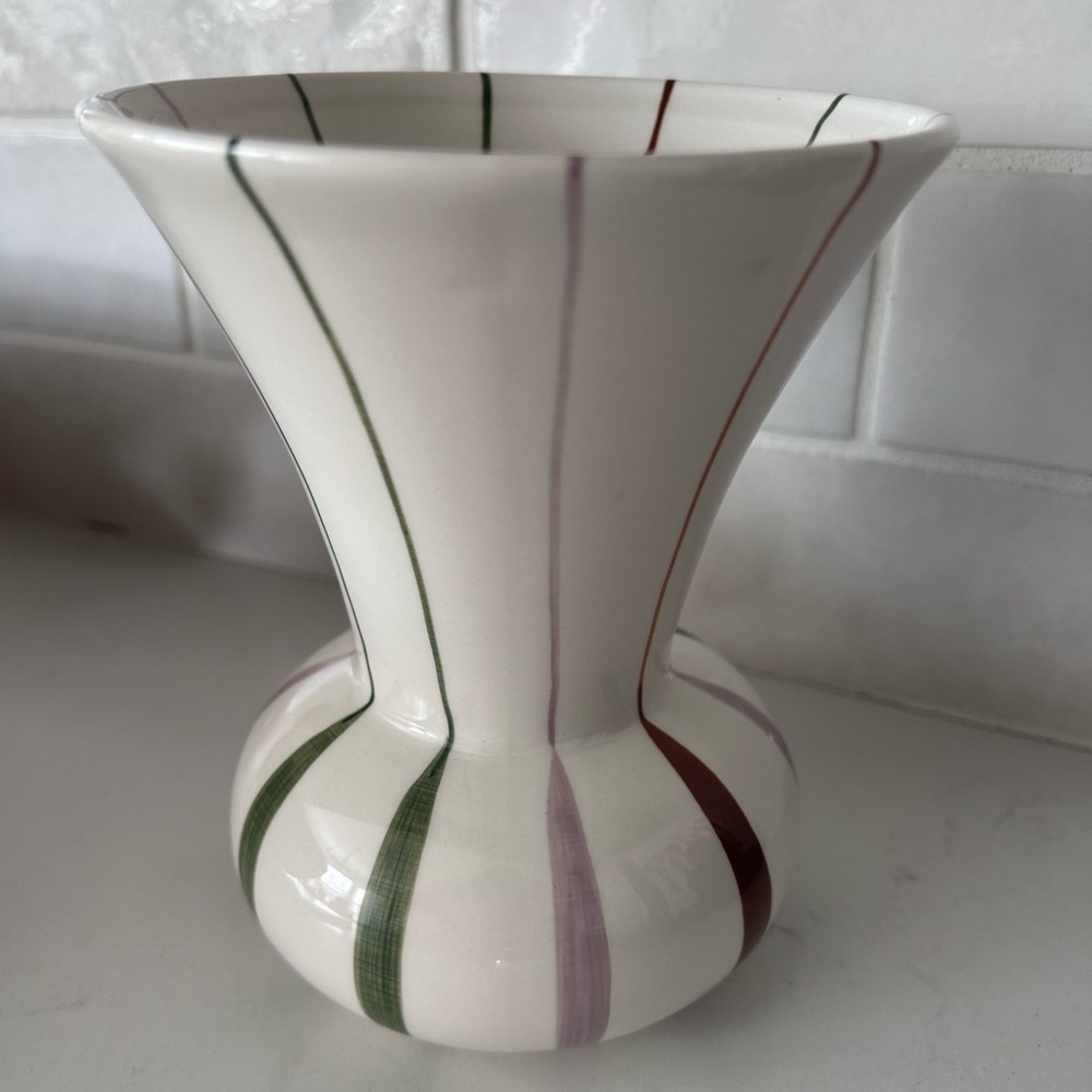 Kahler Signature Handpainted Vase Stoneware Designed by Meyer-Lavigne - Picture 5 of 8
